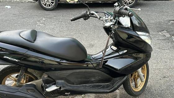 HONDA PCX DLX HONDA PCX DLX